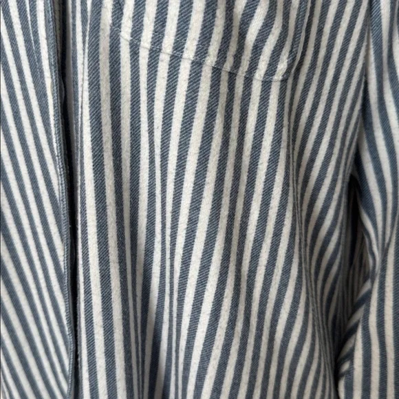 Faherty Legend Sweater Shirt in Navy Blazer Stripe - Picture 9 of 13
